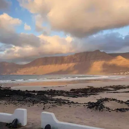 Beachfront 度假居 *