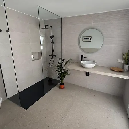 Beachfront 法马拉